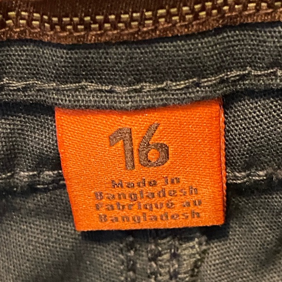 Ranch Tough Womens 16 Shorts size RT Cargo FLEX Wolf Grey NWT - Picture 12 of 12